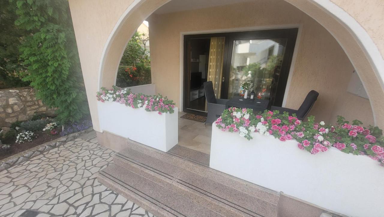 Apartma Lily Krk Town